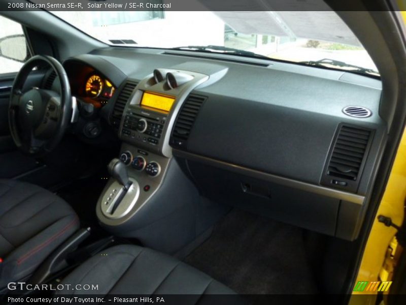 Dashboard of 2008 Sentra SE-R