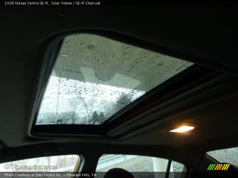 Solar Yellow / SE-R Charcoal 2008 Nissan Sentra SE-R