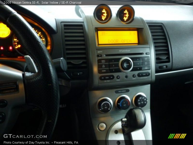 Solar Yellow / SE-R Charcoal 2008 Nissan Sentra SE-R