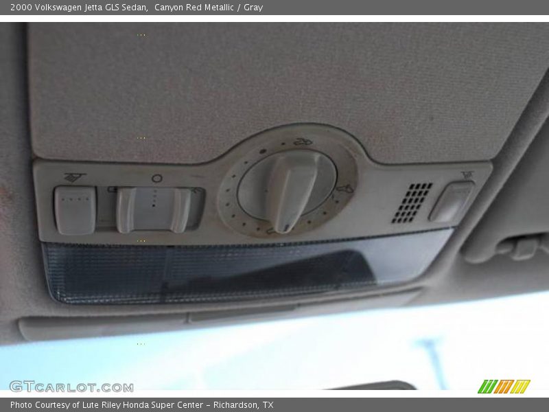 Canyon Red Metallic / Gray 2000 Volkswagen Jetta GLS Sedan