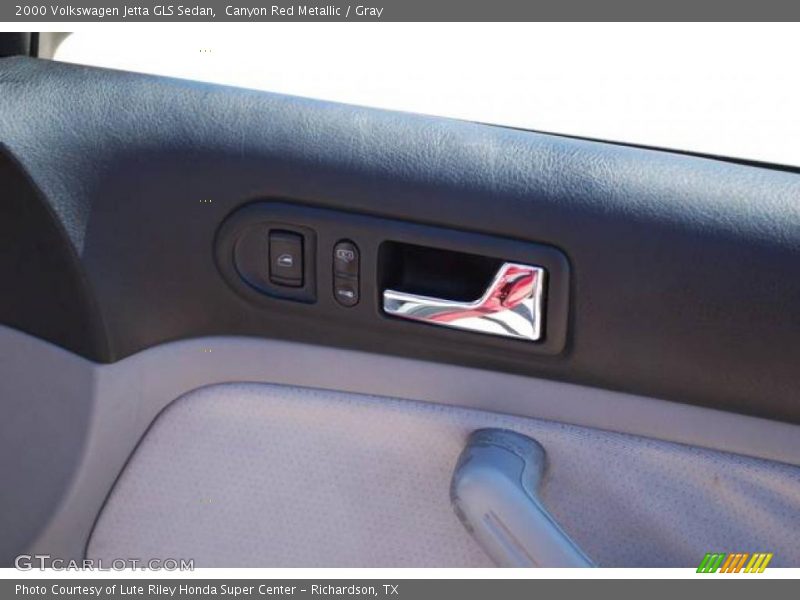 Canyon Red Metallic / Gray 2000 Volkswagen Jetta GLS Sedan