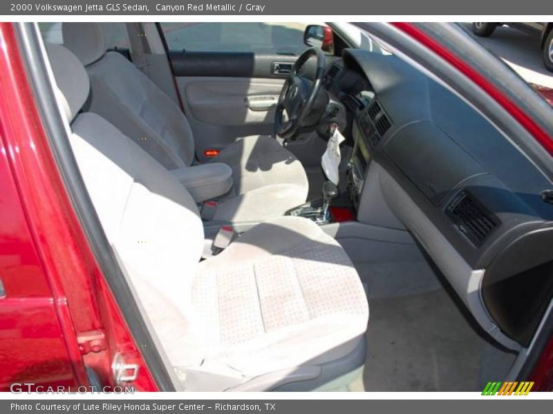 Canyon Red Metallic / Gray 2000 Volkswagen Jetta GLS Sedan