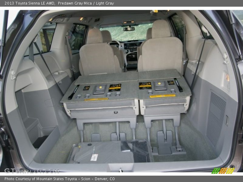Predawn Gray Mica / Light Gray 2013 Toyota Sienna LE AWD
