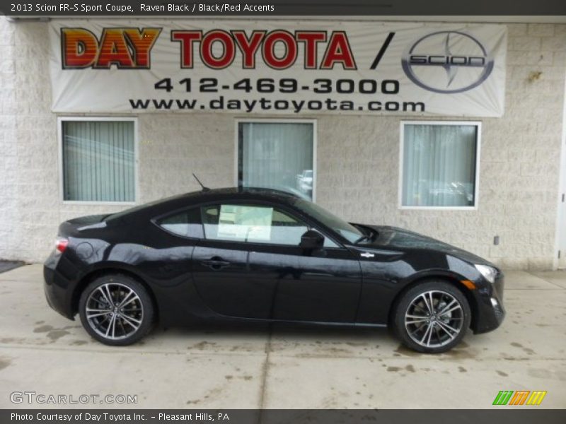 Raven Black / Black/Red Accents 2013 Scion FR-S Sport Coupe