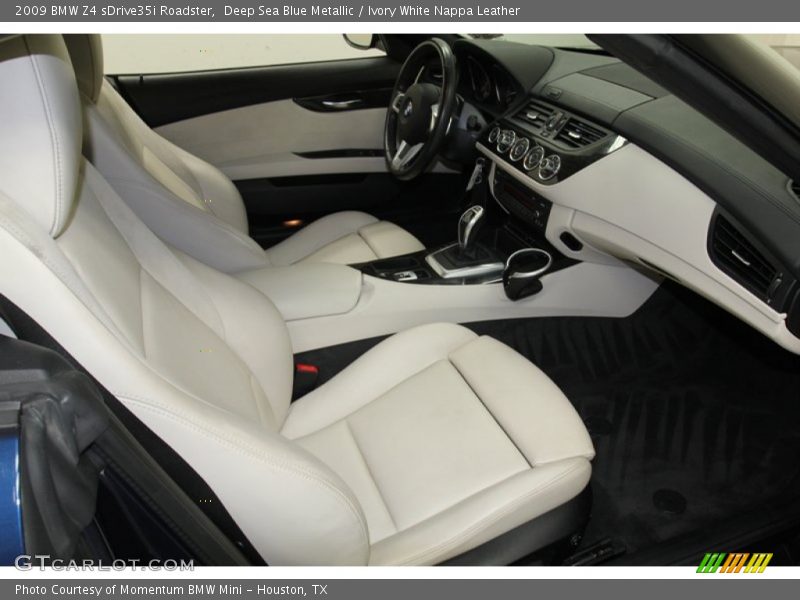 Front Seat of 2009 Z4 sDrive35i Roadster