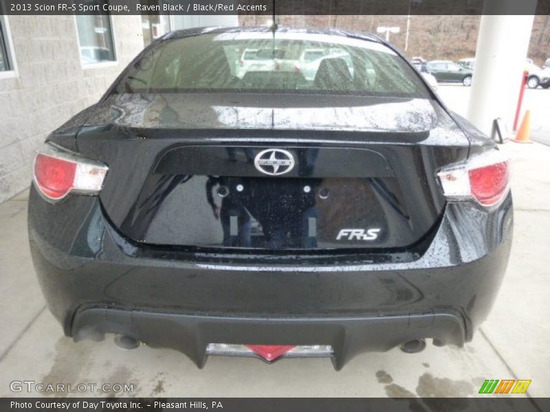 Raven Black / Black/Red Accents 2013 Scion FR-S Sport Coupe
