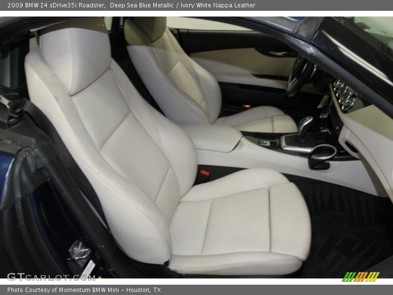 Front Seat of 2009 Z4 sDrive35i Roadster