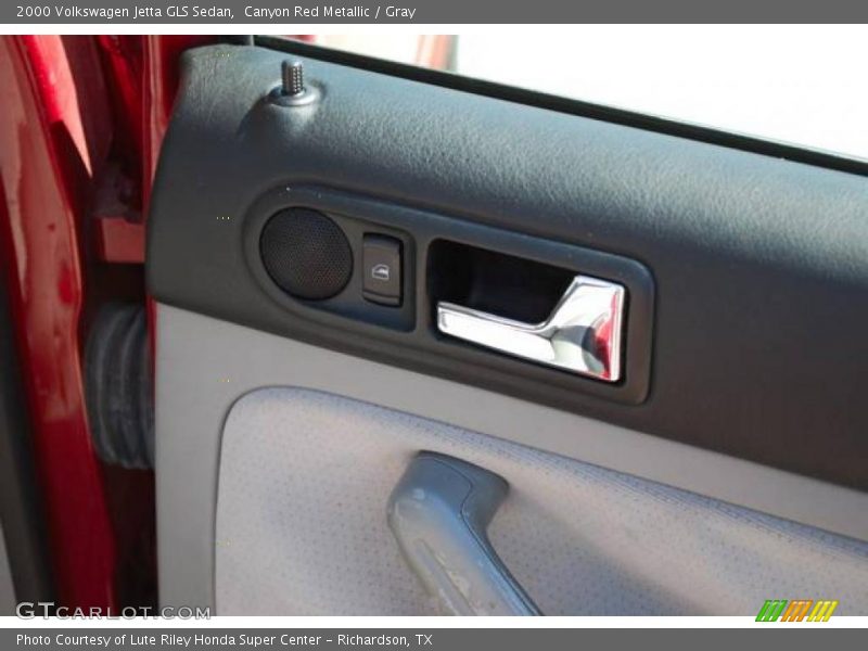 Canyon Red Metallic / Gray 2000 Volkswagen Jetta GLS Sedan