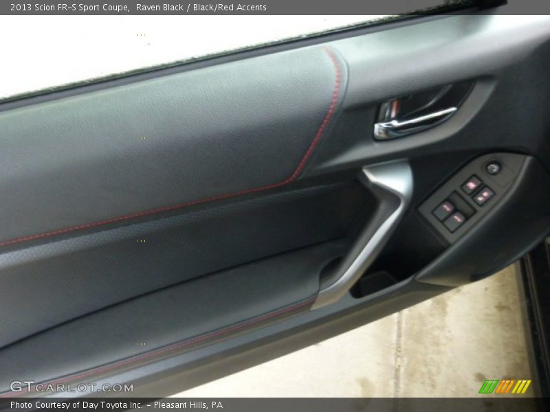 Raven Black / Black/Red Accents 2013 Scion FR-S Sport Coupe