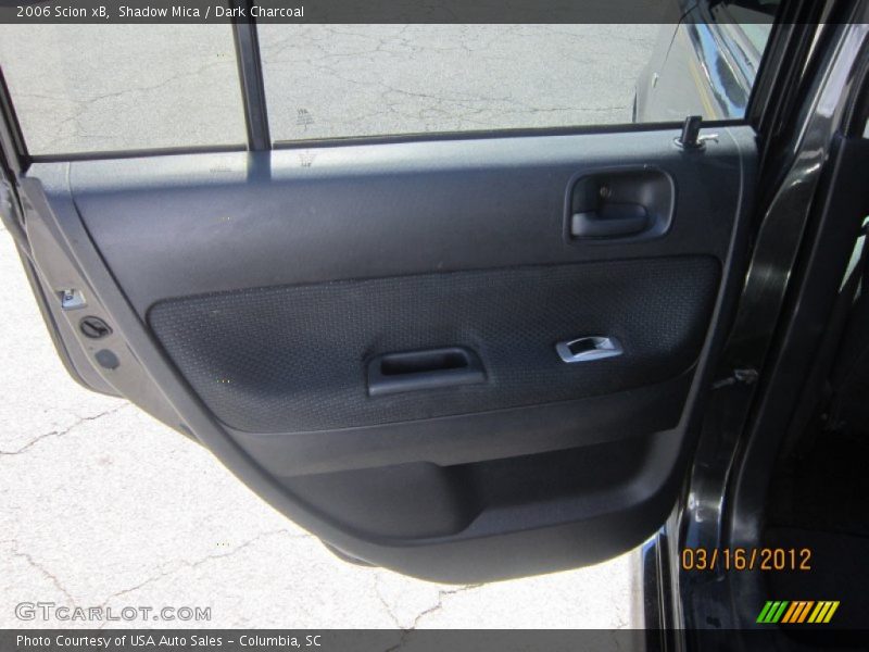 Shadow Mica / Dark Charcoal 2006 Scion xB