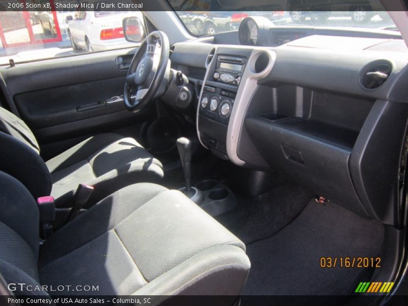 Shadow Mica / Dark Charcoal 2006 Scion xB