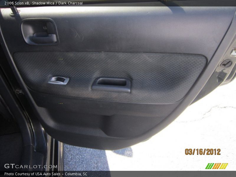 Shadow Mica / Dark Charcoal 2006 Scion xB