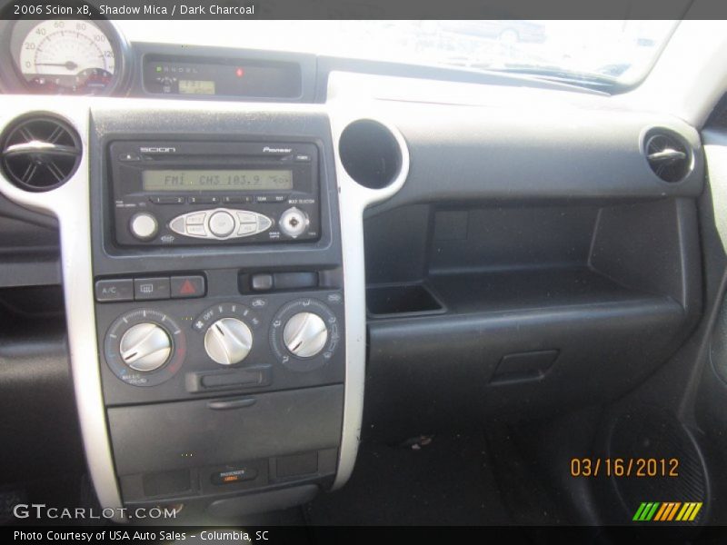 Shadow Mica / Dark Charcoal 2006 Scion xB
