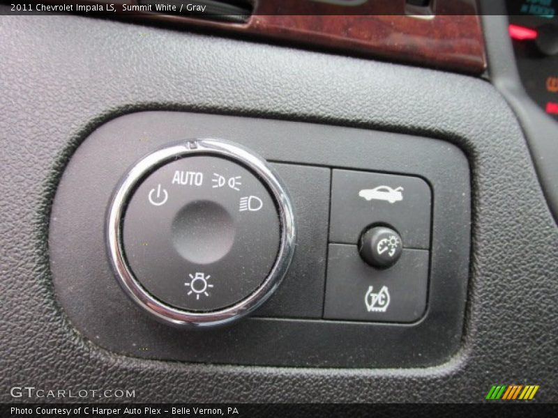 Summit White / Gray 2011 Chevrolet Impala LS