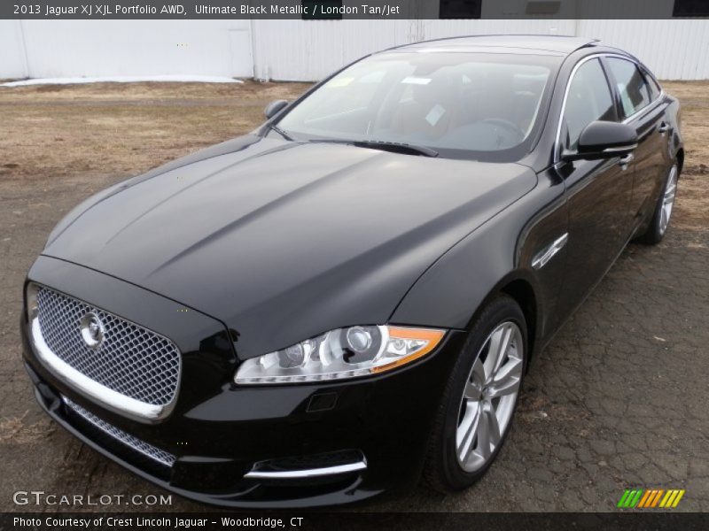 Front 3/4 View of 2013 XJ XJL Portfolio AWD