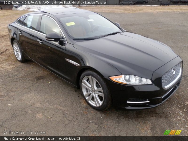 Front 3/4 View of 2013 XJ XJL Portfolio AWD