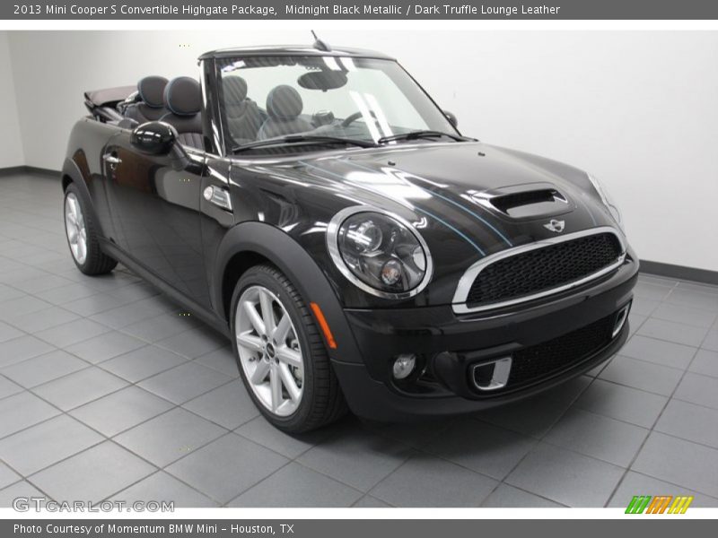 Front 3/4 View of 2013 Cooper S Convertible Highgate Package