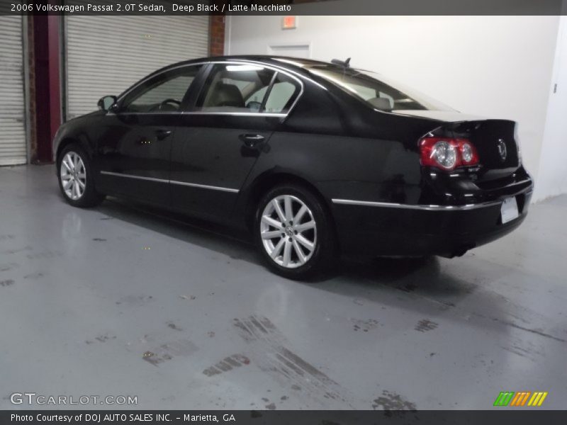 Deep Black / Latte Macchiato 2006 Volkswagen Passat 2.0T Sedan