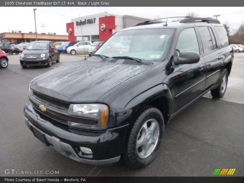 Black / Light Gray 2005 Chevrolet TrailBlazer EXT LT 4x4