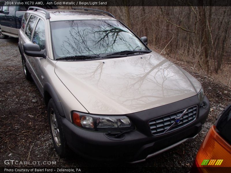 Ash Gold Metallic / Beige/Light Sand 2004 Volvo XC70 AWD