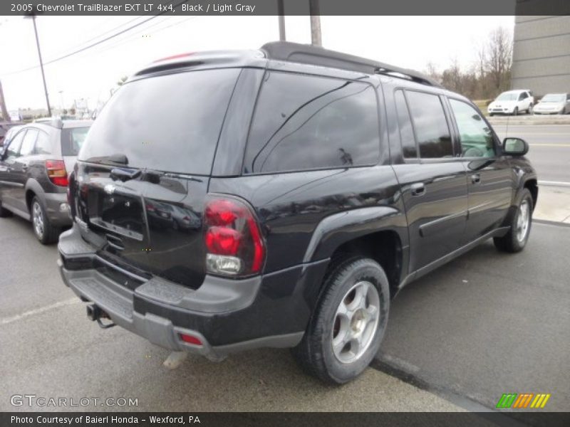 Black / Light Gray 2005 Chevrolet TrailBlazer EXT LT 4x4