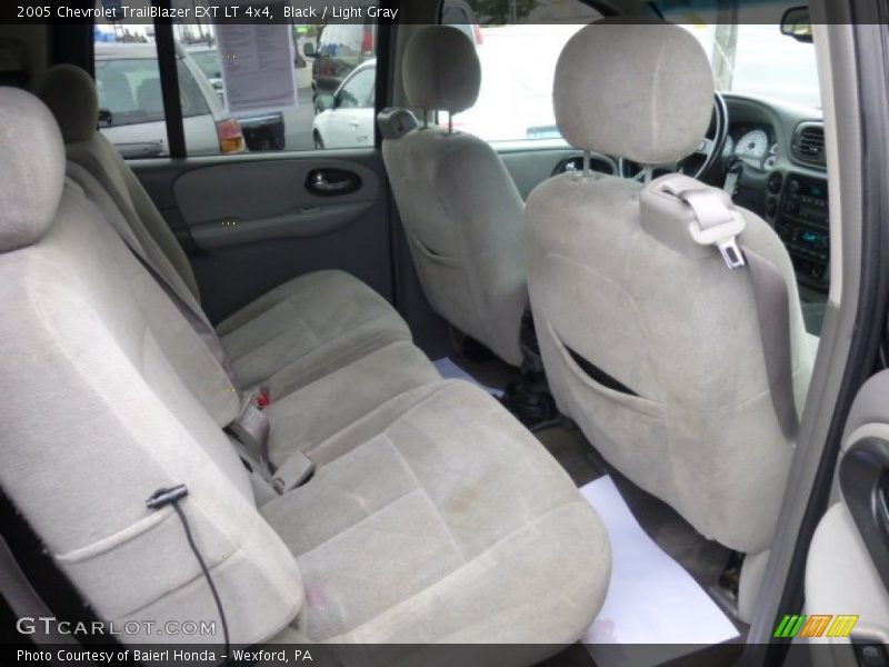 Rear Seat of 2005 TrailBlazer EXT LT 4x4