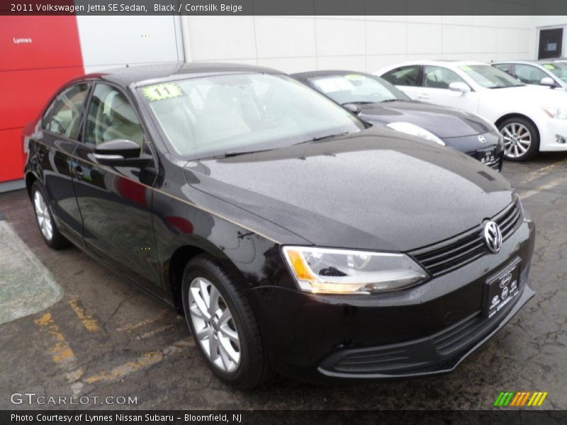 Black / Cornsilk Beige 2011 Volkswagen Jetta SE Sedan