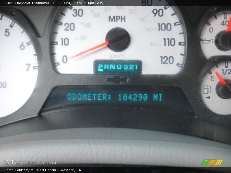 Black / Light Gray 2005 Chevrolet TrailBlazer EXT LT 4x4