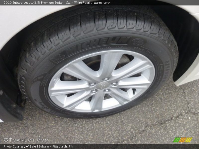 Satin White Pearl / Warm Ivory 2010 Subaru Legacy 2.5i Premium Sedan