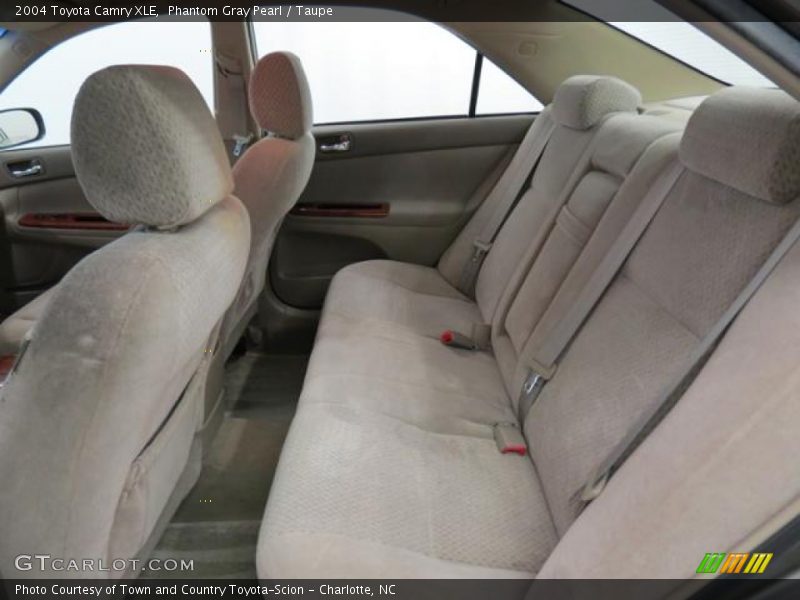 Phantom Gray Pearl / Taupe 2004 Toyota Camry XLE