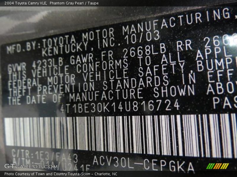 Phantom Gray Pearl / Taupe 2004 Toyota Camry XLE