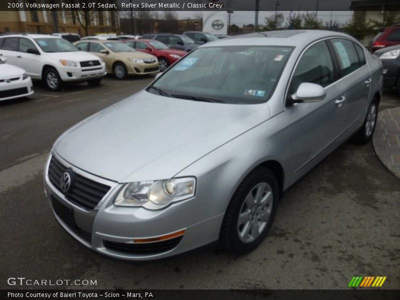 Front 3/4 View of 2006 Passat 2.0T Sedan