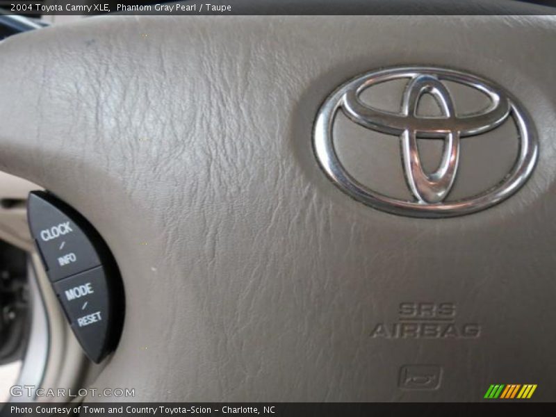 Phantom Gray Pearl / Taupe 2004 Toyota Camry XLE
