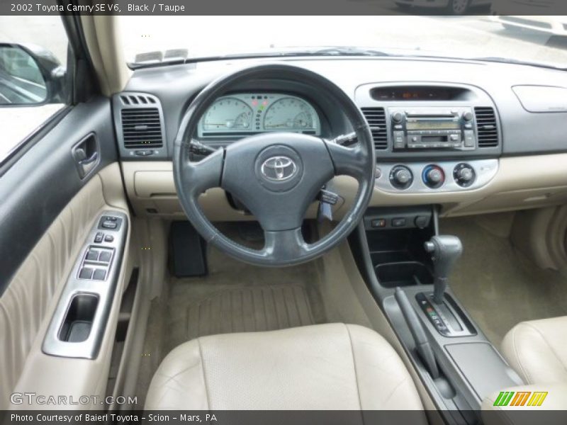 Black / Taupe 2002 Toyota Camry SE V6