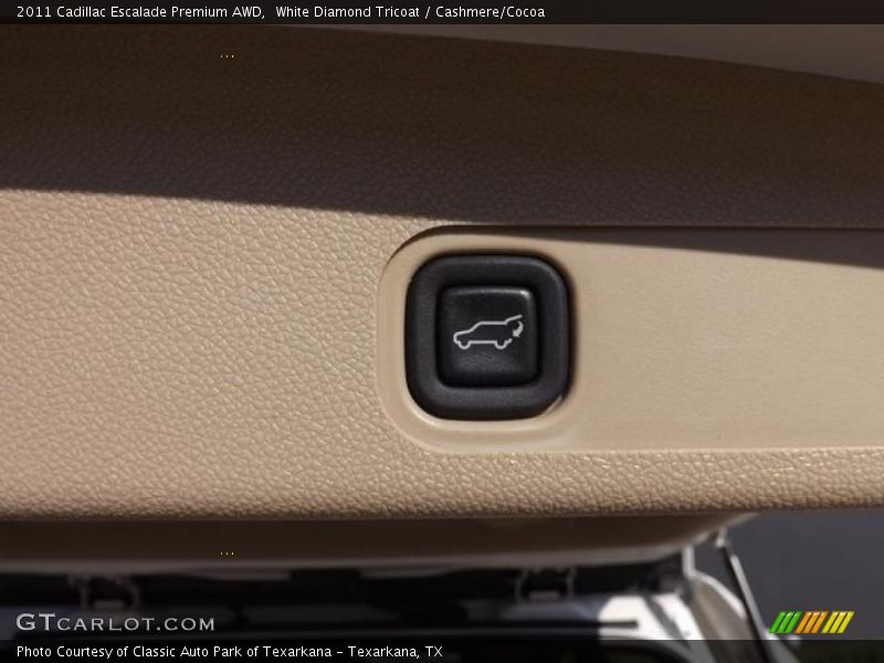 White Diamond Tricoat / Cashmere/Cocoa 2011 Cadillac Escalade Premium AWD