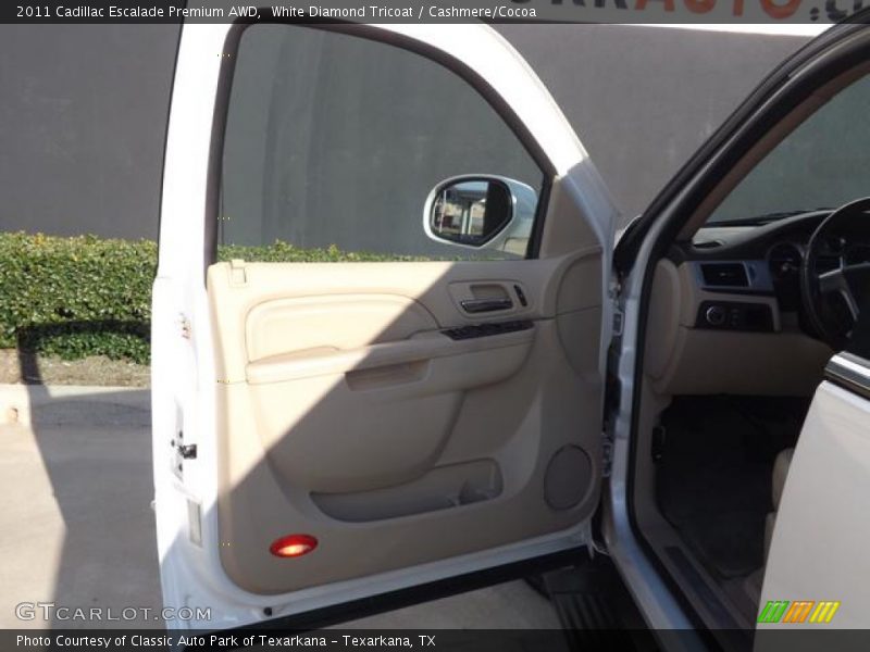 White Diamond Tricoat / Cashmere/Cocoa 2011 Cadillac Escalade Premium AWD