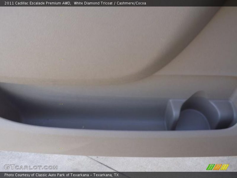 White Diamond Tricoat / Cashmere/Cocoa 2011 Cadillac Escalade Premium AWD