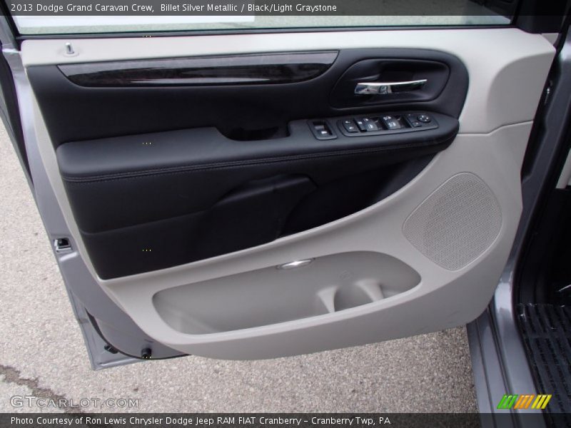 Billet Silver Metallic / Black/Light Graystone 2013 Dodge Grand Caravan Crew