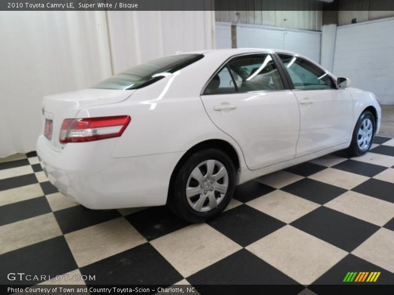 Super White / Bisque 2010 Toyota Camry LE