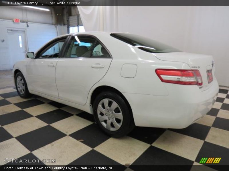 Super White / Bisque 2010 Toyota Camry LE