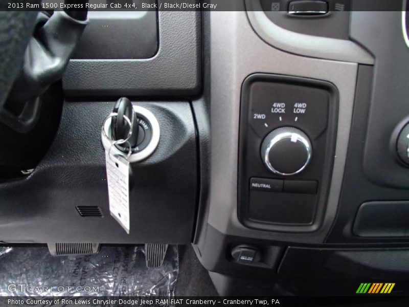 Black / Black/Diesel Gray 2013 Ram 1500 Express Regular Cab 4x4