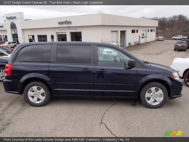 True Blue Pearl / Black/Light Graystone 2013 Dodge Grand Caravan SE