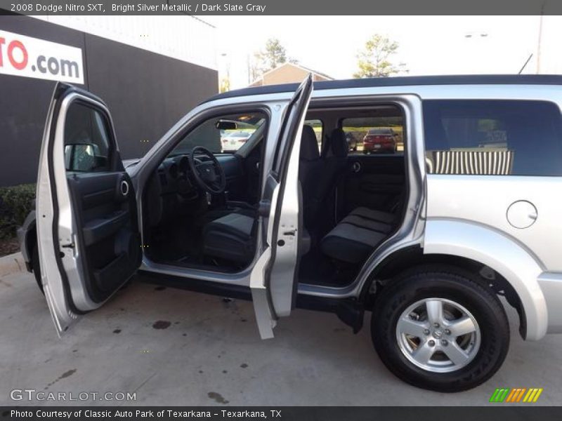 Bright Silver Metallic / Dark Slate Gray 2008 Dodge Nitro SXT