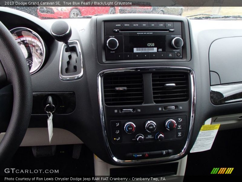 True Blue Pearl / Black/Light Graystone 2013 Dodge Grand Caravan SE