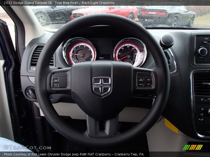True Blue Pearl / Black/Light Graystone 2013 Dodge Grand Caravan SE