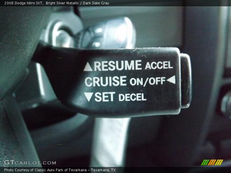 Bright Silver Metallic / Dark Slate Gray 2008 Dodge Nitro SXT
