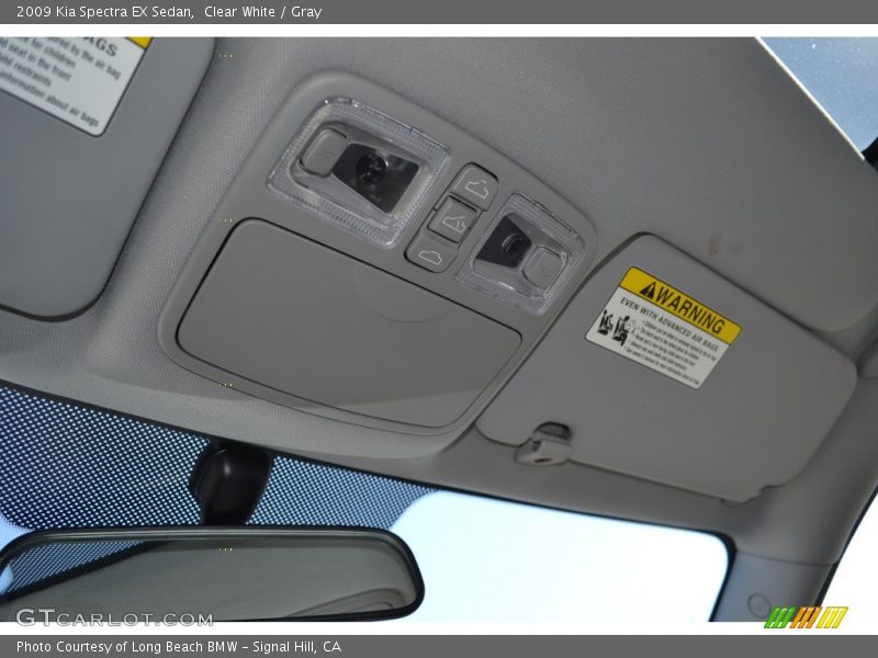 Clear White / Gray 2009 Kia Spectra EX Sedan