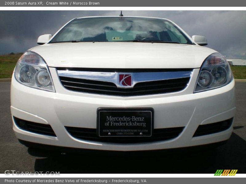 Cream White / Morocco Brown 2008 Saturn Aura XR