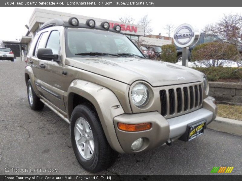 Light Khaki Metallic / Light Taupe/Dark Slate Gray 2004 Jeep Liberty Renegade 4x4