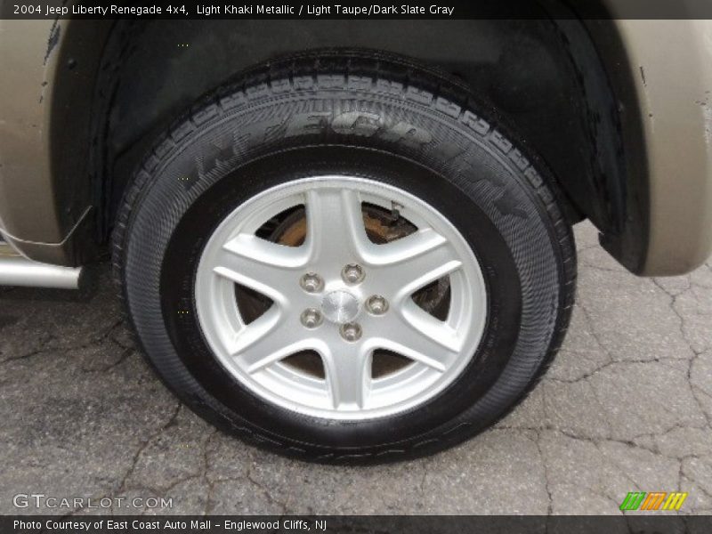 Light Khaki Metallic / Light Taupe/Dark Slate Gray 2004 Jeep Liberty Renegade 4x4